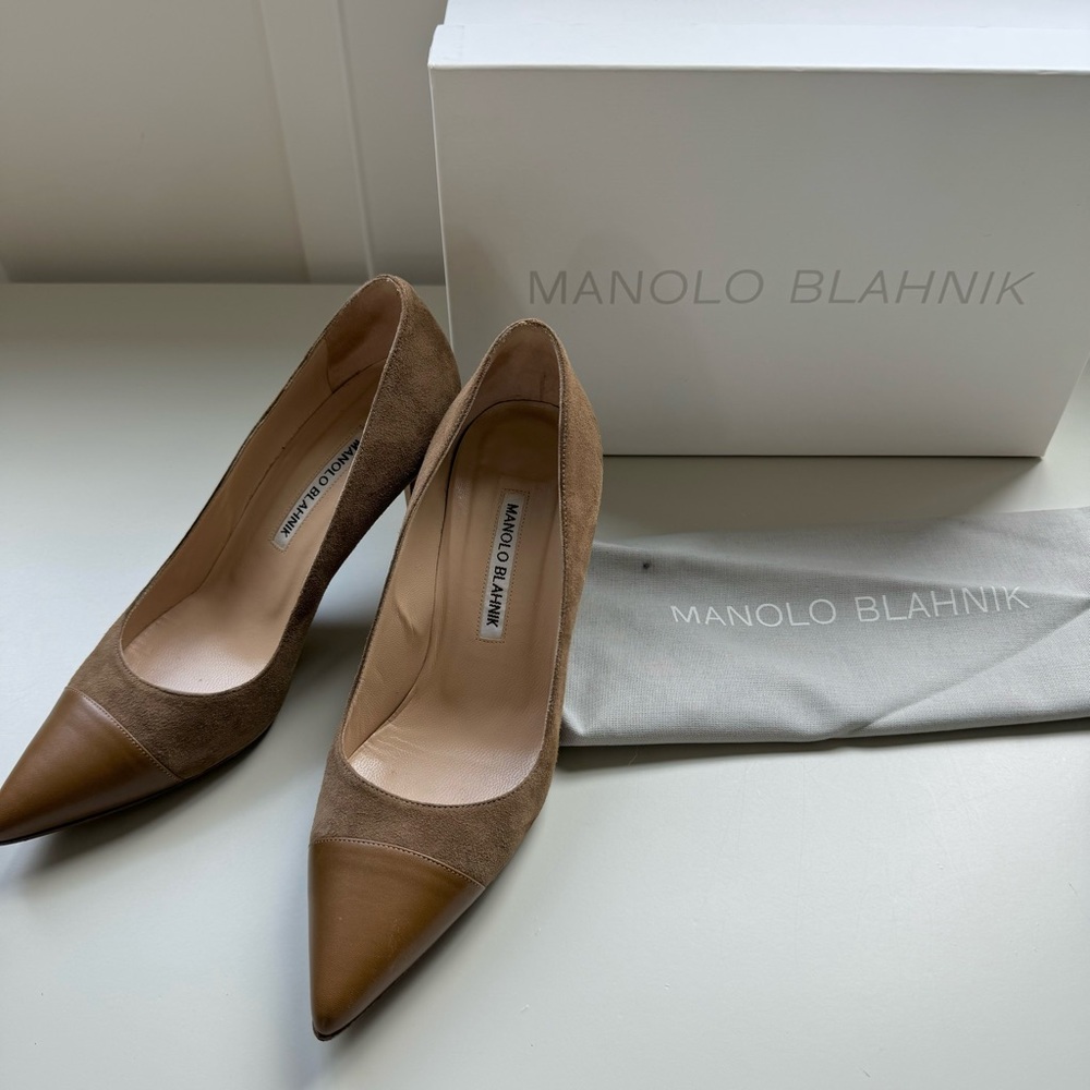 Manolo Blahnik pumps size 7